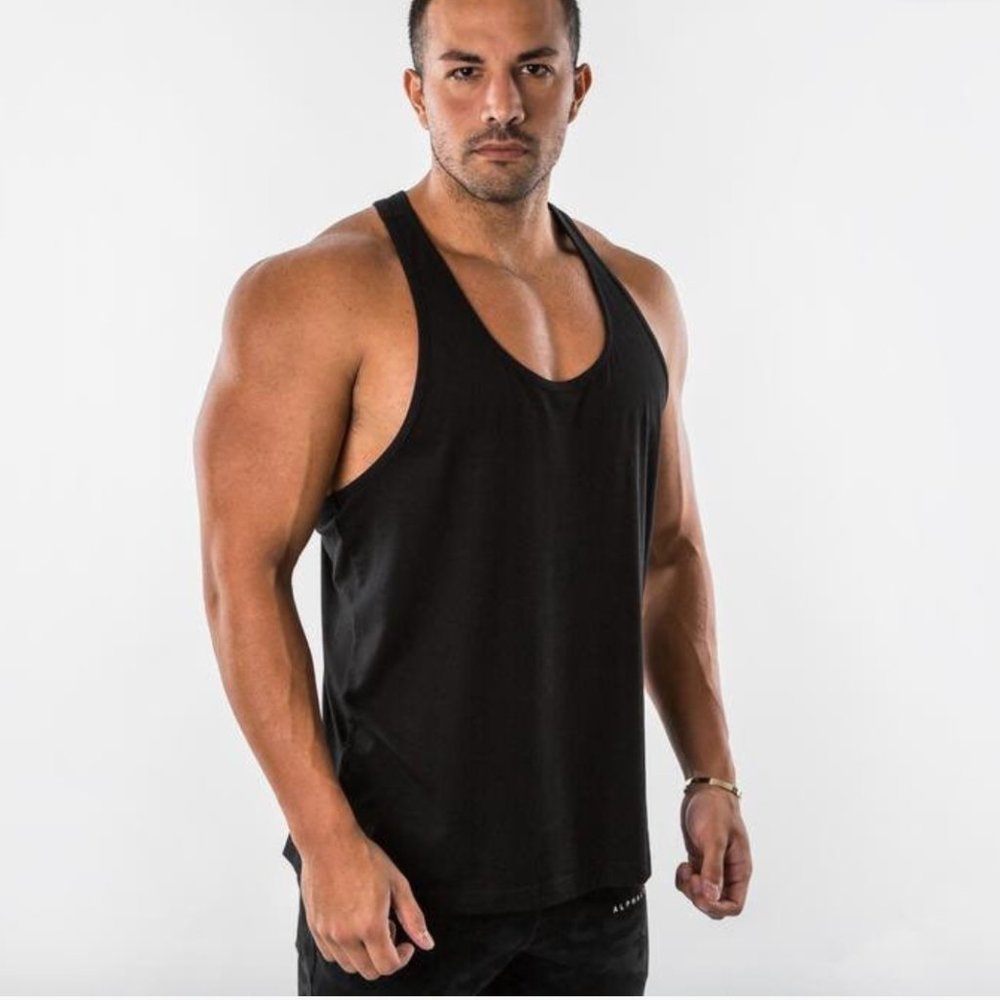 Alphalete Premium Stringer in Black